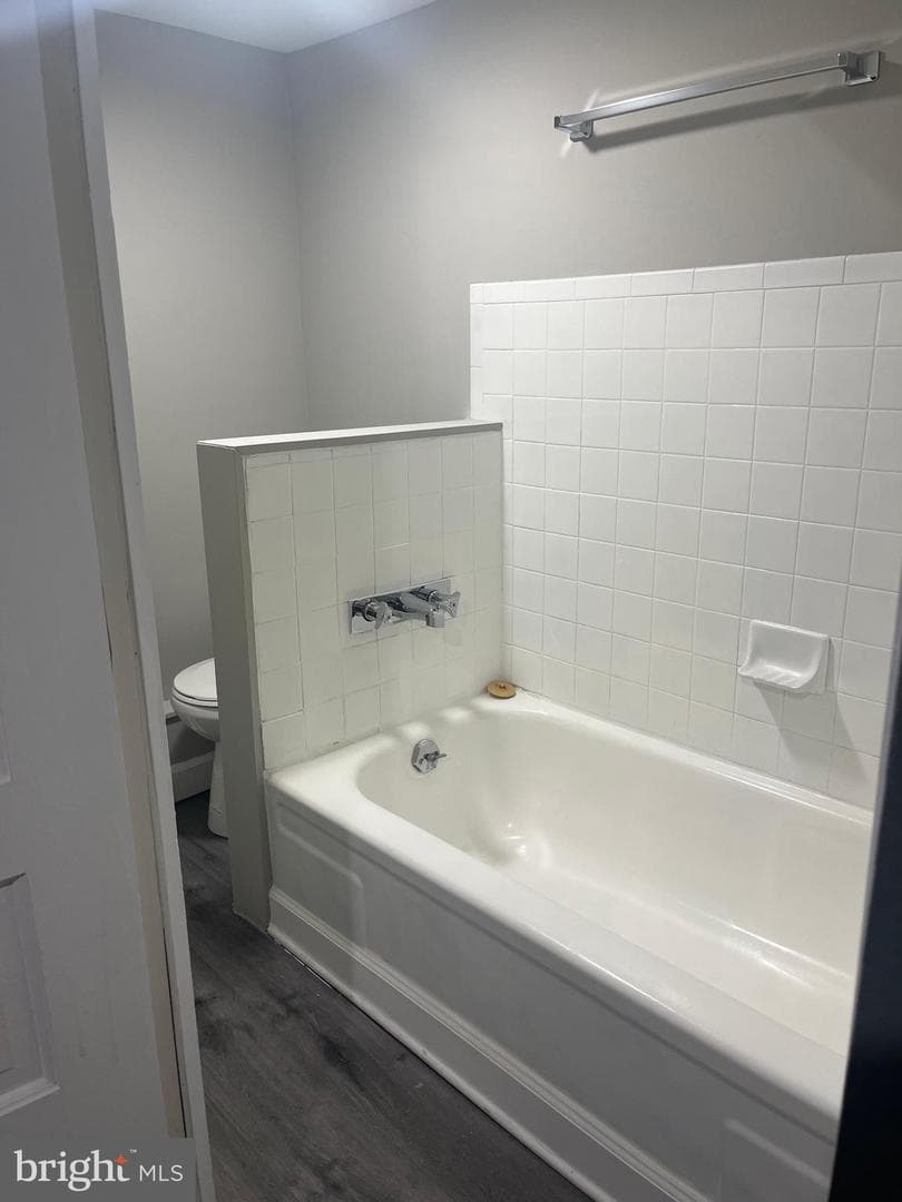 133 N Monastery Avenue photo 27