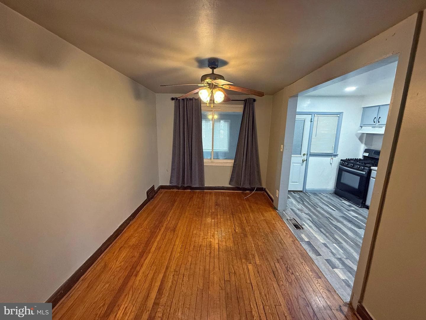 830 Saint Dunstans Road photo 10
