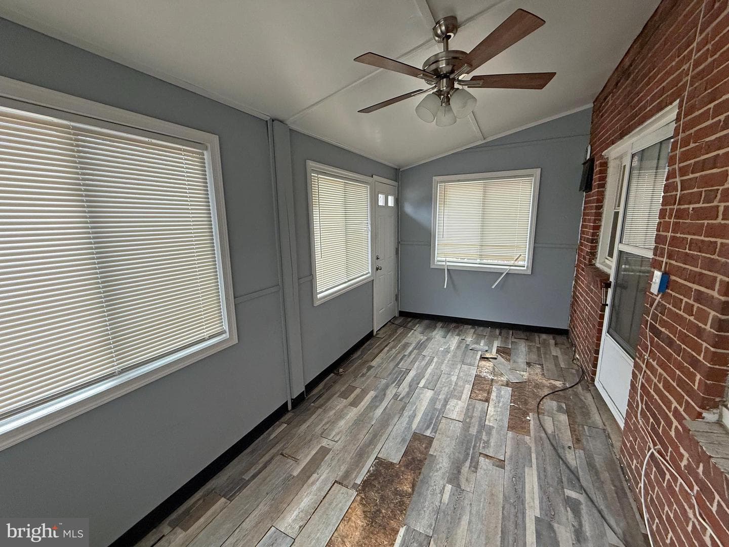 830 Saint Dunstans Road photo 15