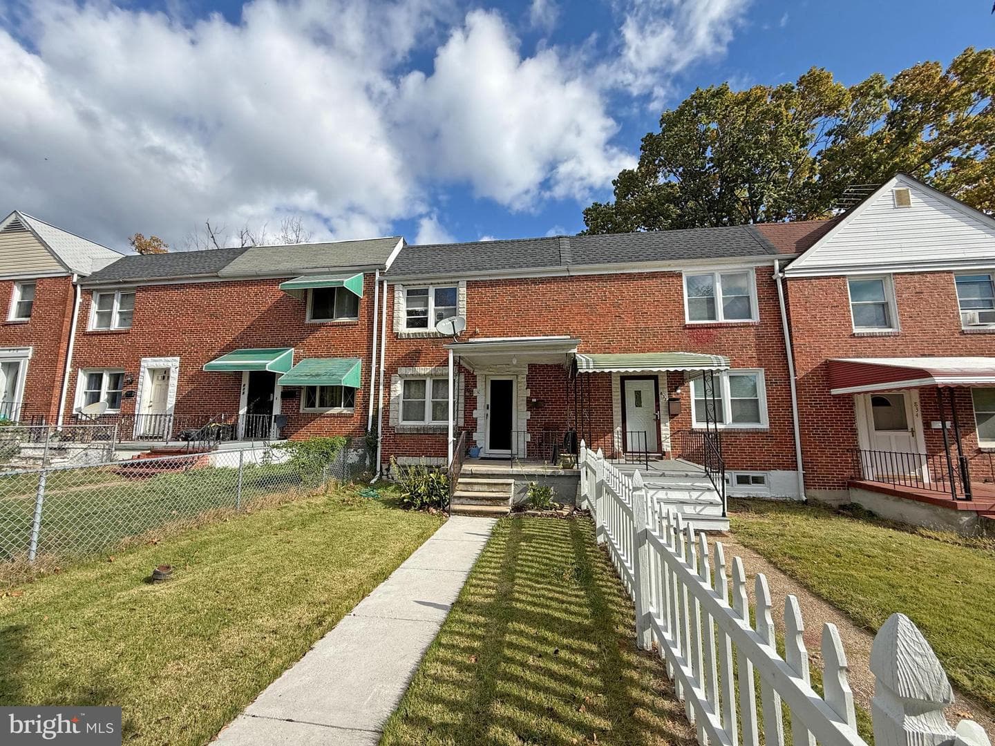 830 Saint Dunstans Road photo 3