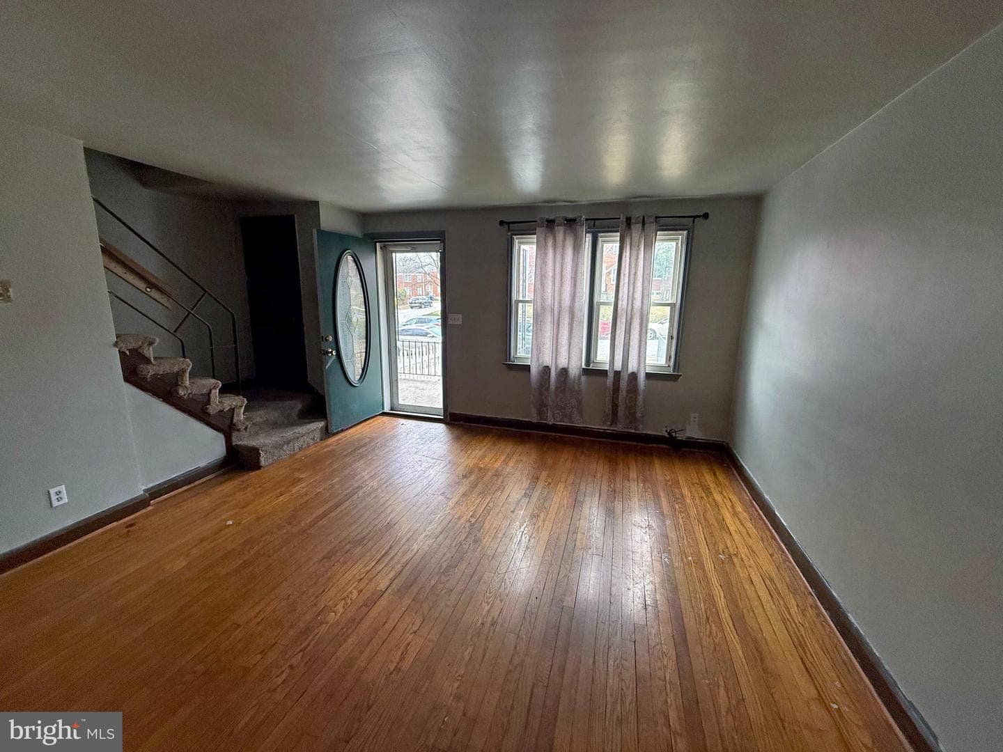 830 Saint Dunstans Road photo 9