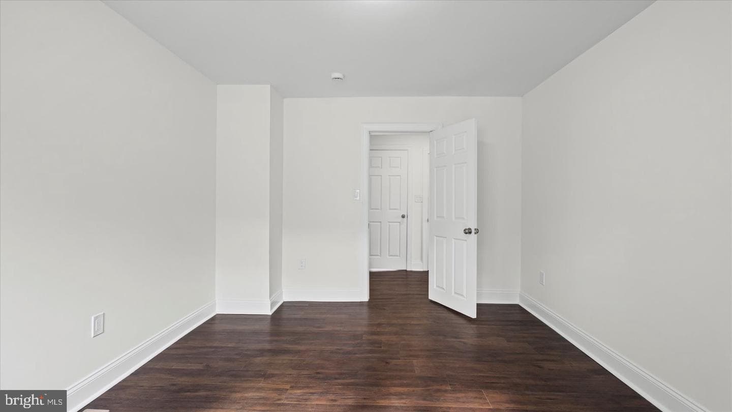 112 Mallow Hill Road photo 37
