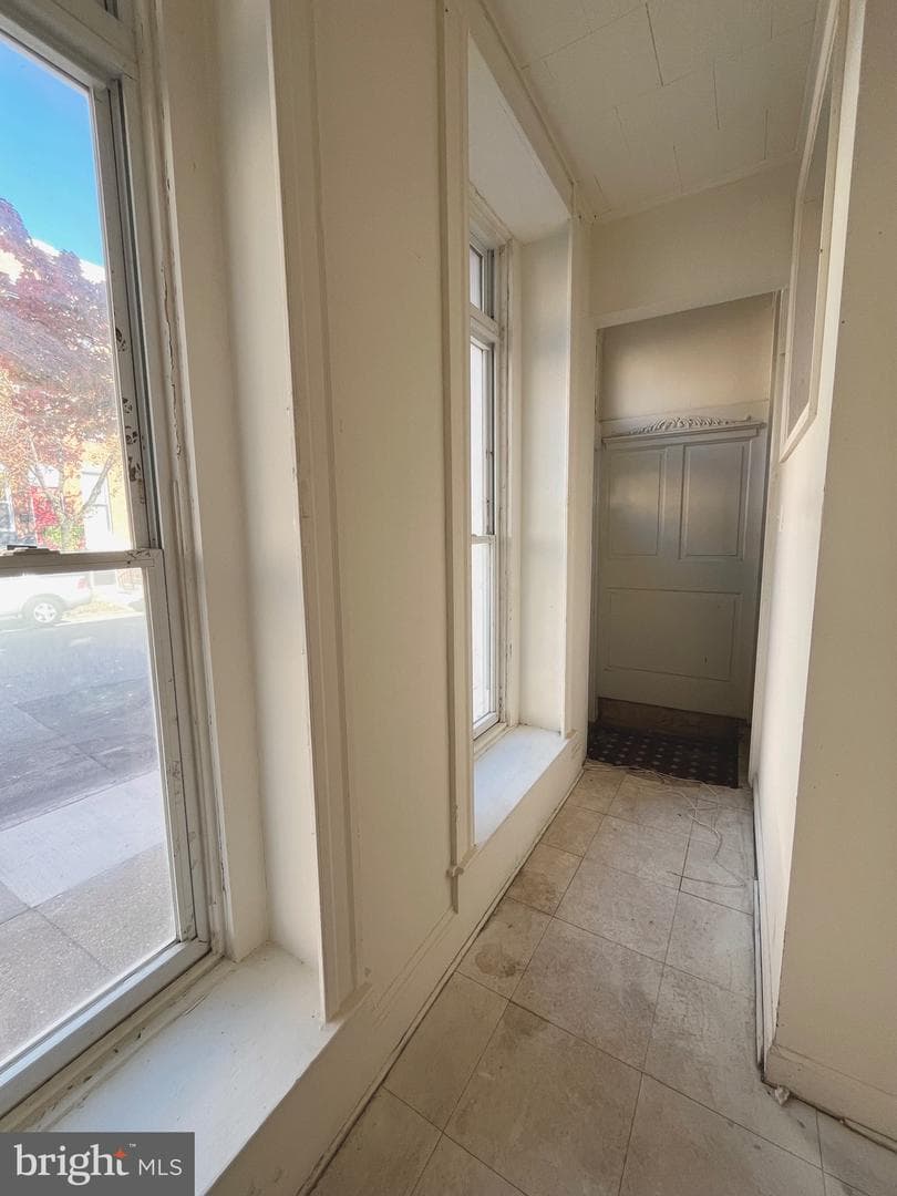 721 E 21st Street photo 2