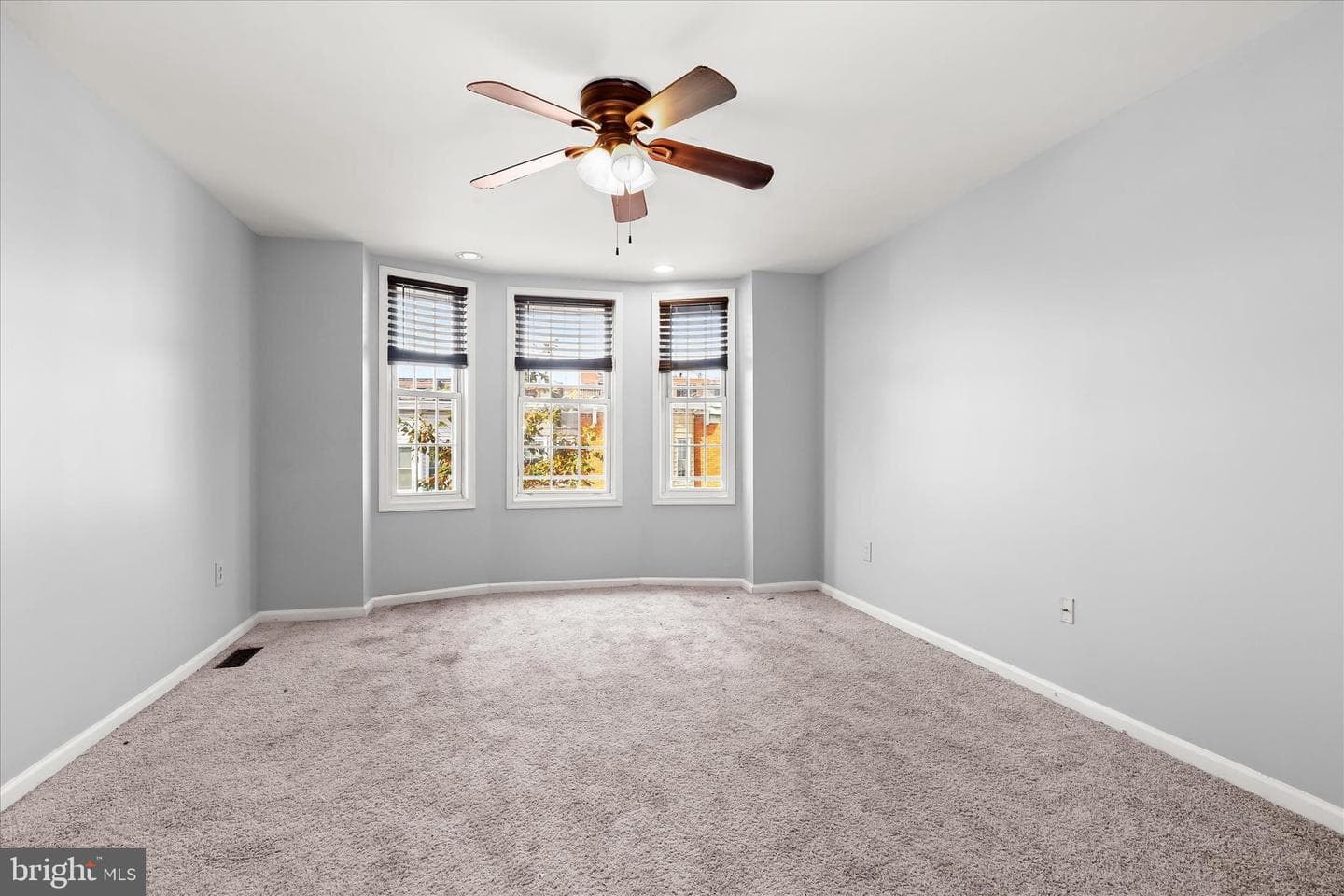 517 S Macon Street photo 17