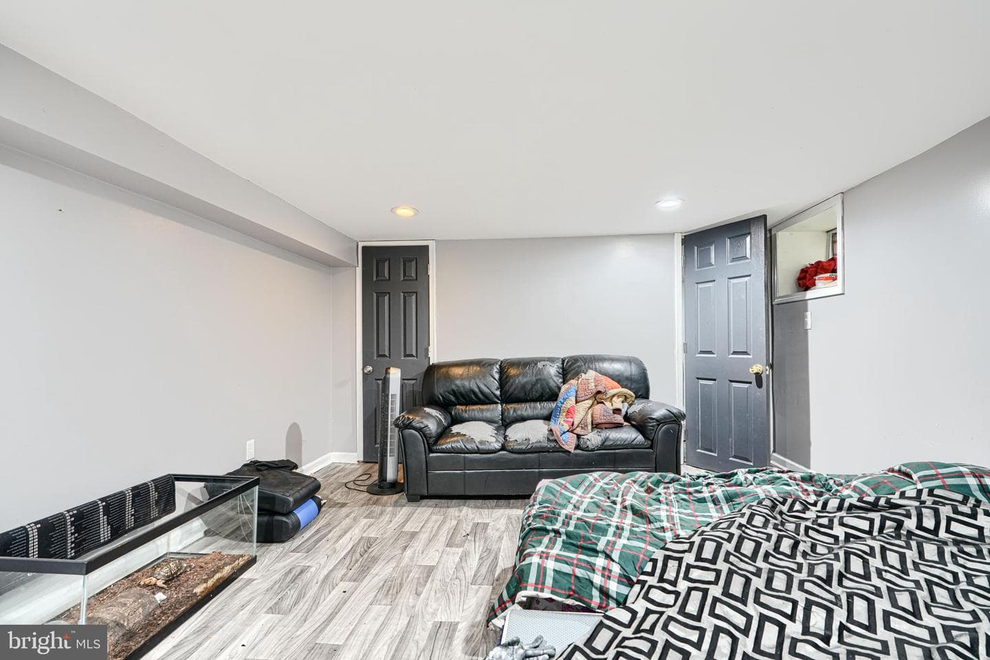 504 Tunbridge Road photo 17