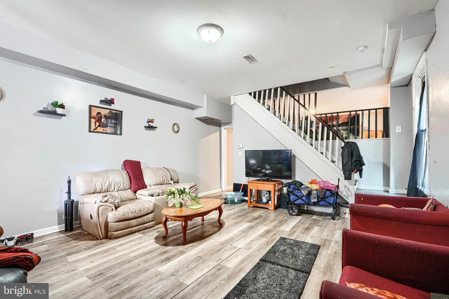 504 Tunbridge Road photo 6