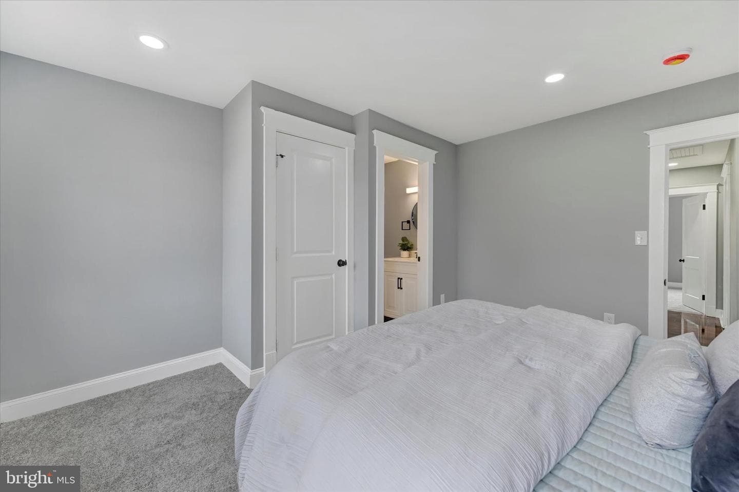 3017 Oakcrest Avenue photo 20