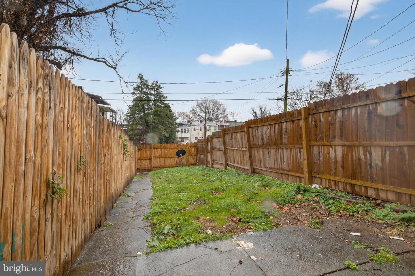 2711 Riggs Avenue photo 23
