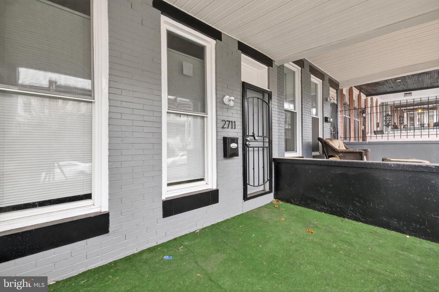 2711 Riggs Avenue photo 3