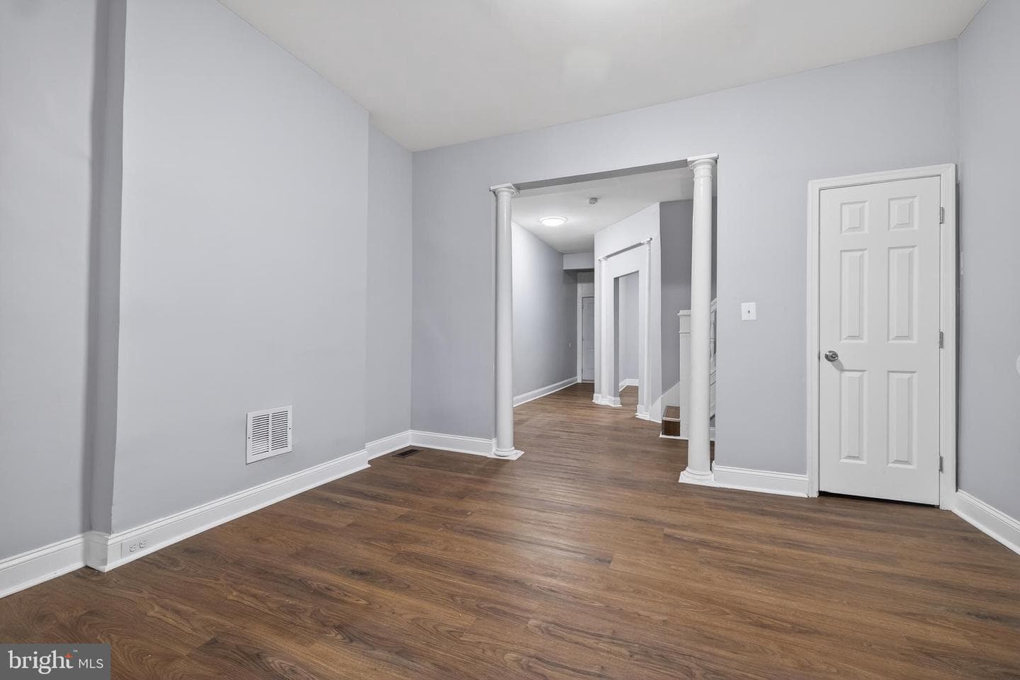 2711 Riggs Avenue photo 8