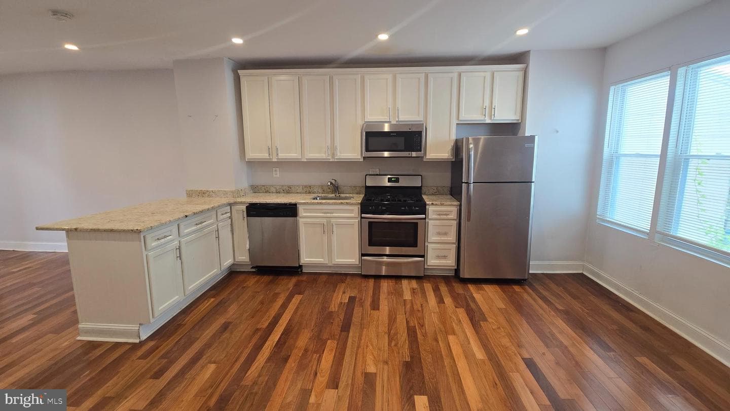 6814 Harford Road photo 10