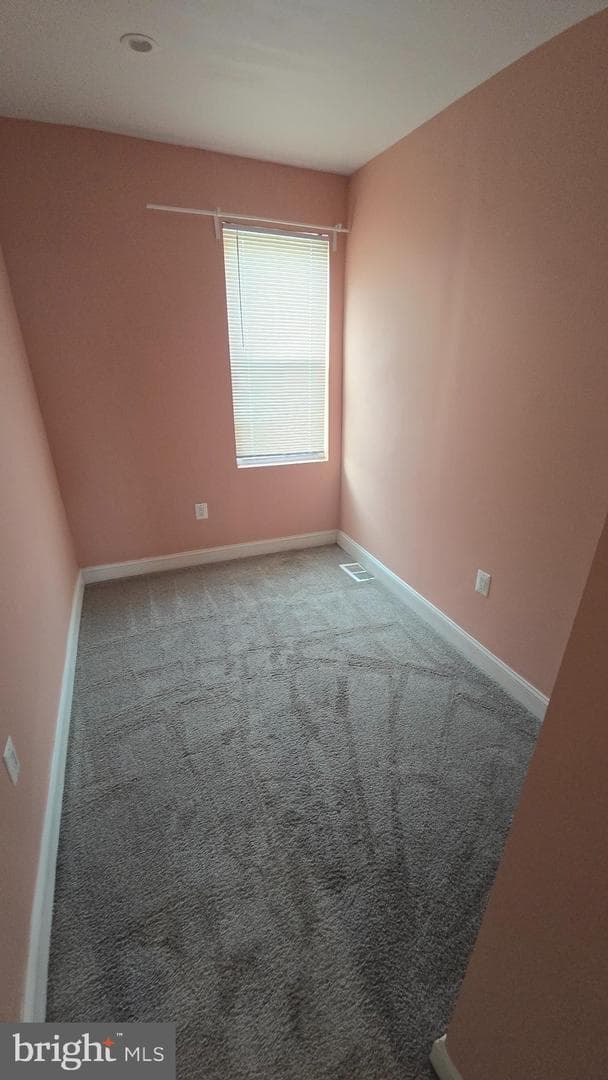6814 Harford Road photo 16