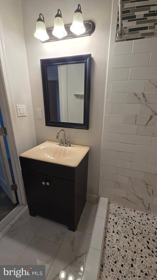 6814 Harford Road photo 19