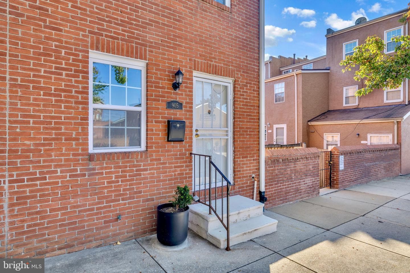 905 N Central Avenue