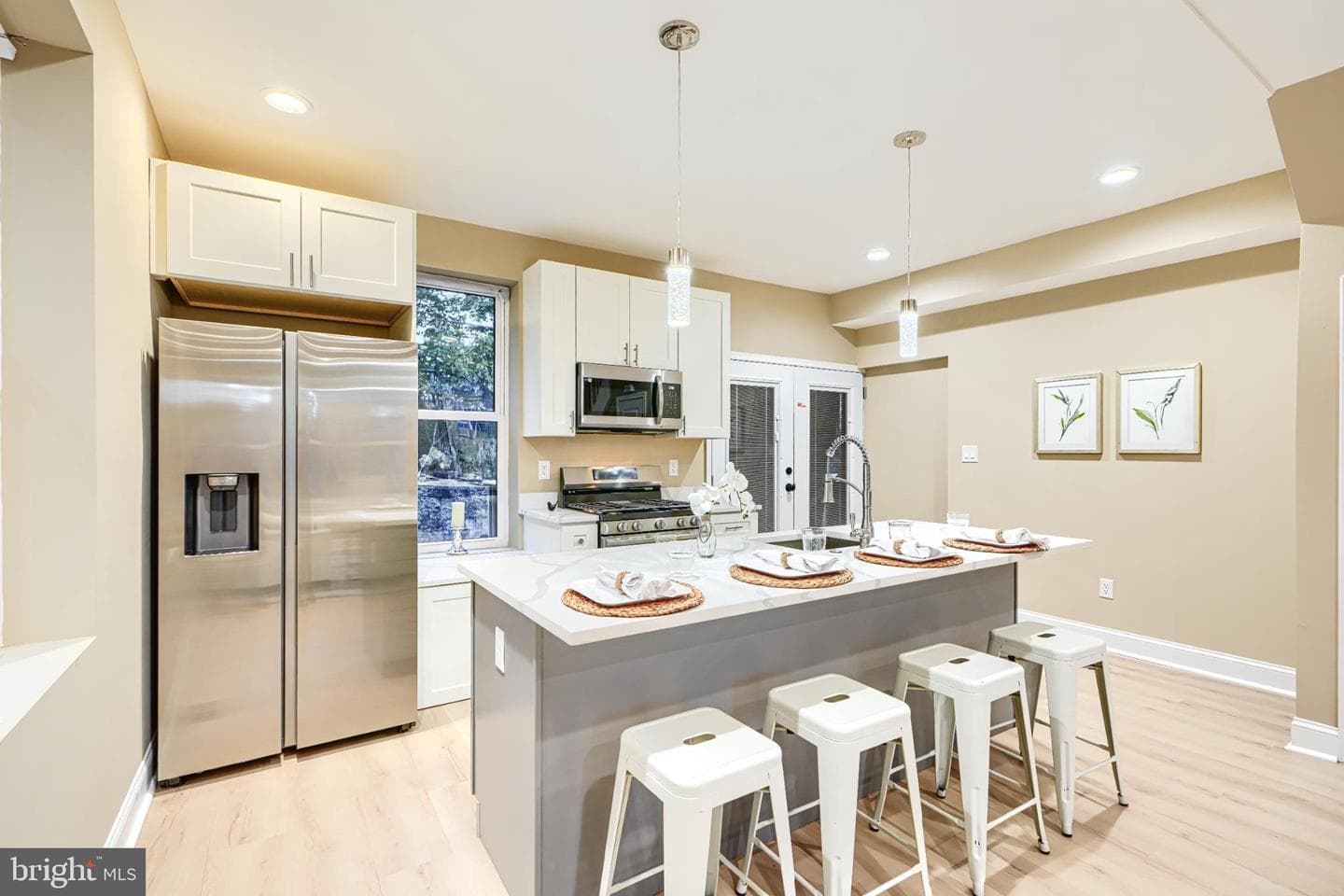 3000 Frisby Street photo 11