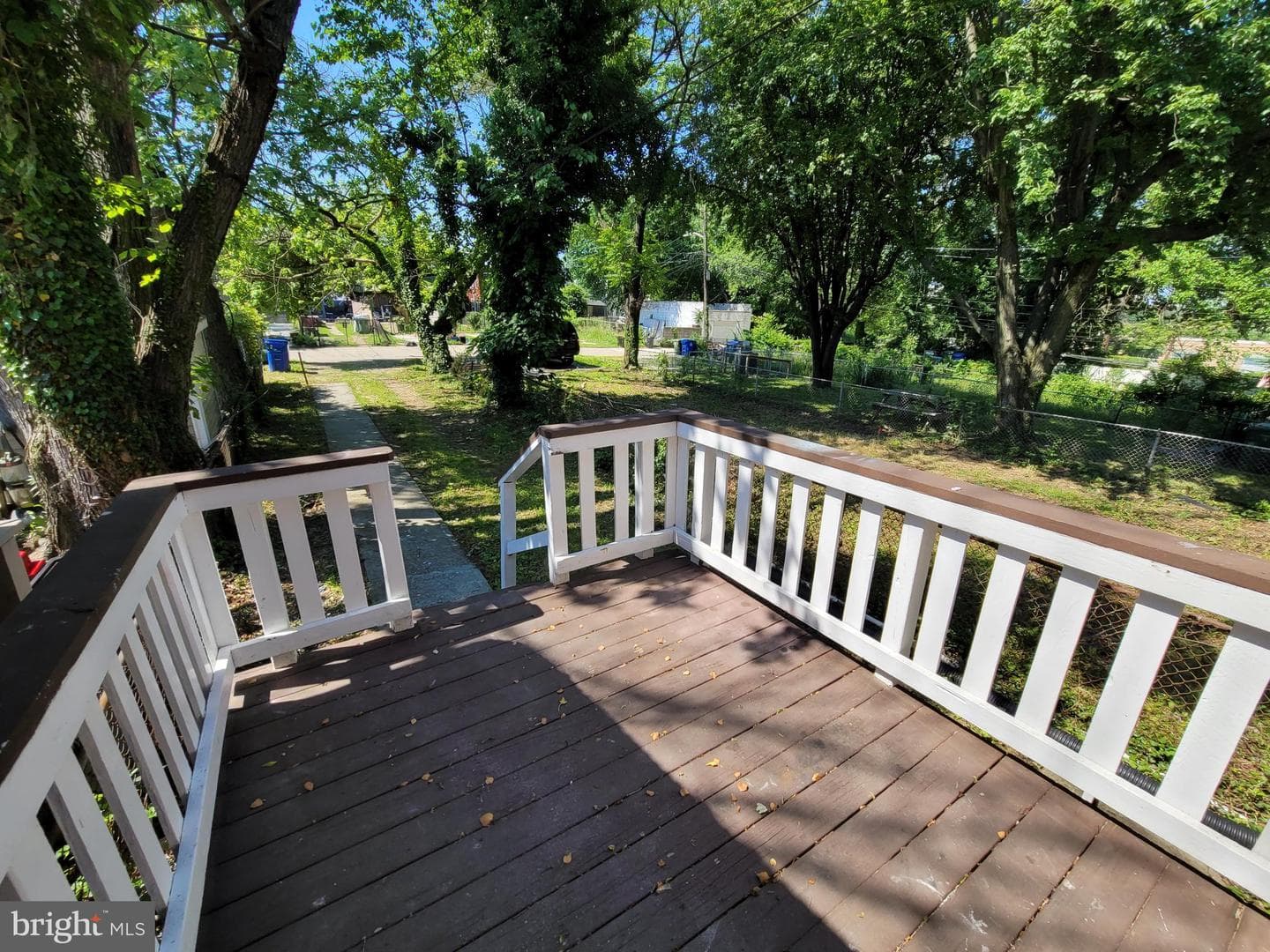 2511 Riggs Avenue photo 2