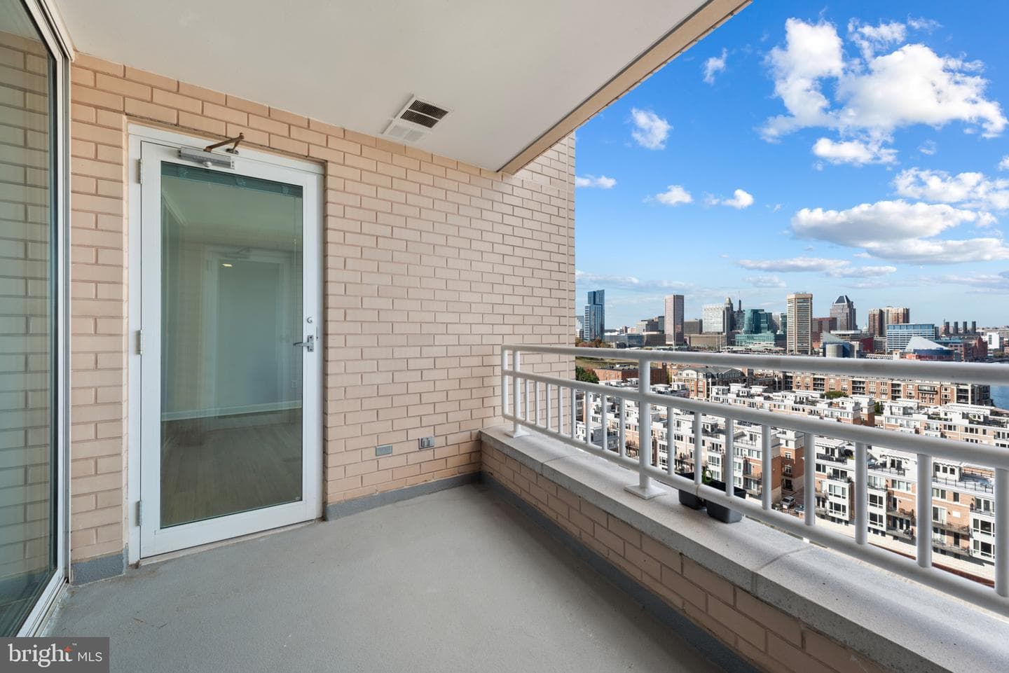 100 Harborview Drive #1209 photo 17