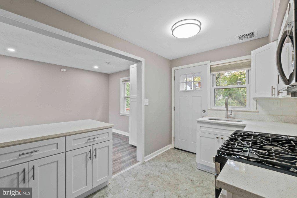 6307 Fairdel Avenue photo 14
