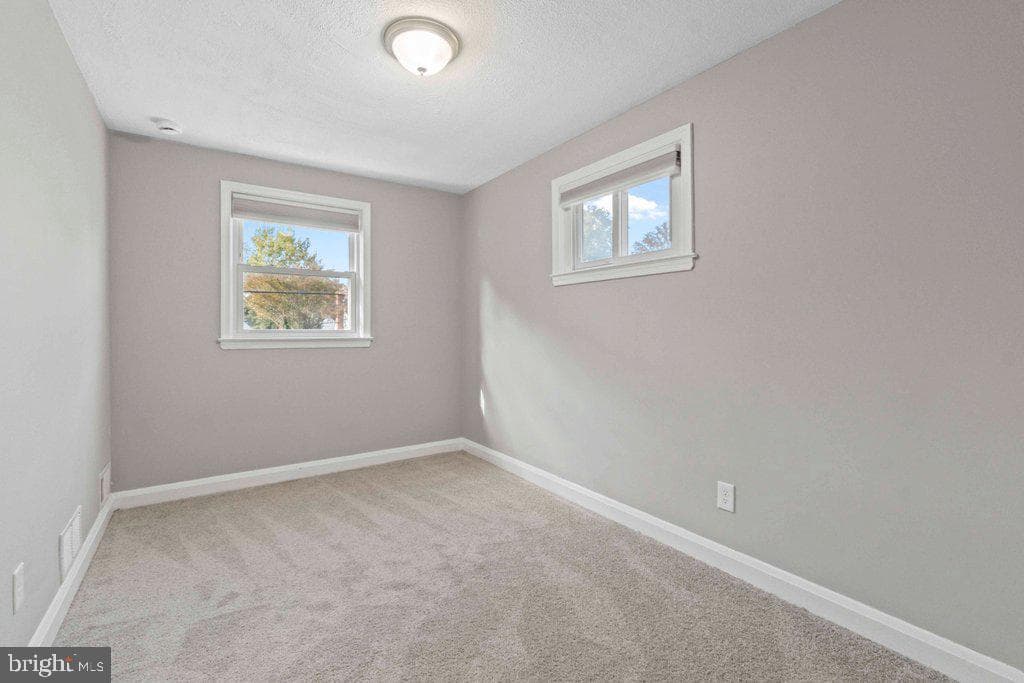 6307 Fairdel Avenue photo 19