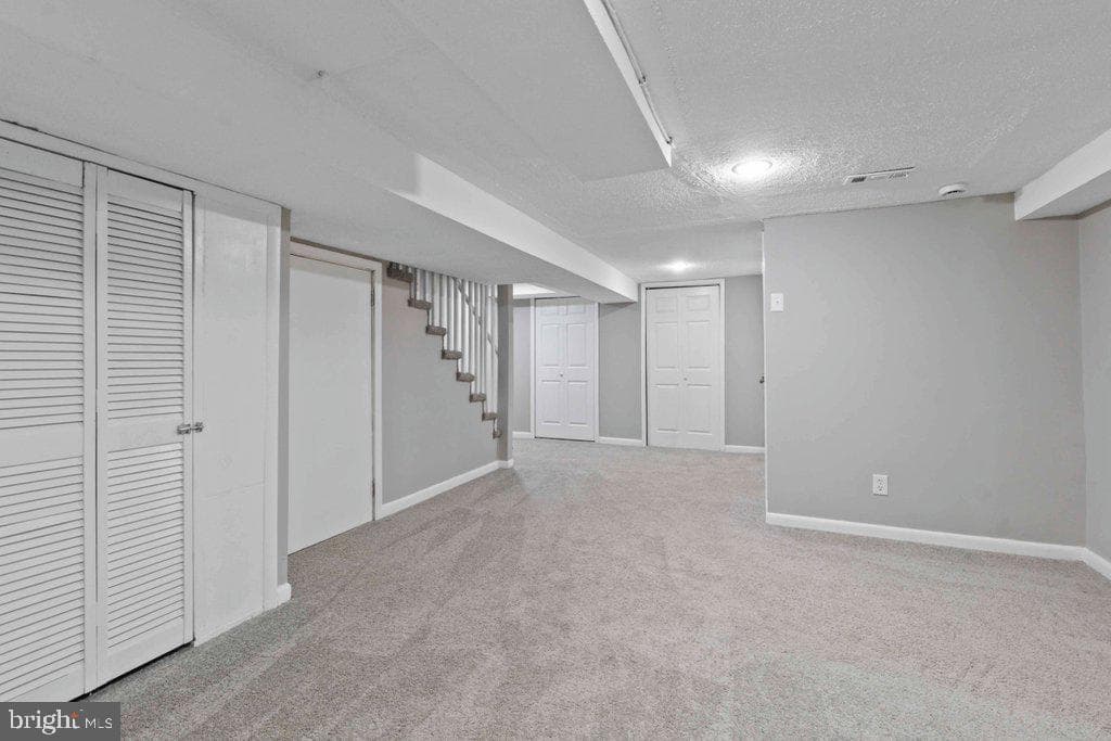 6307 Fairdel Avenue photo 28