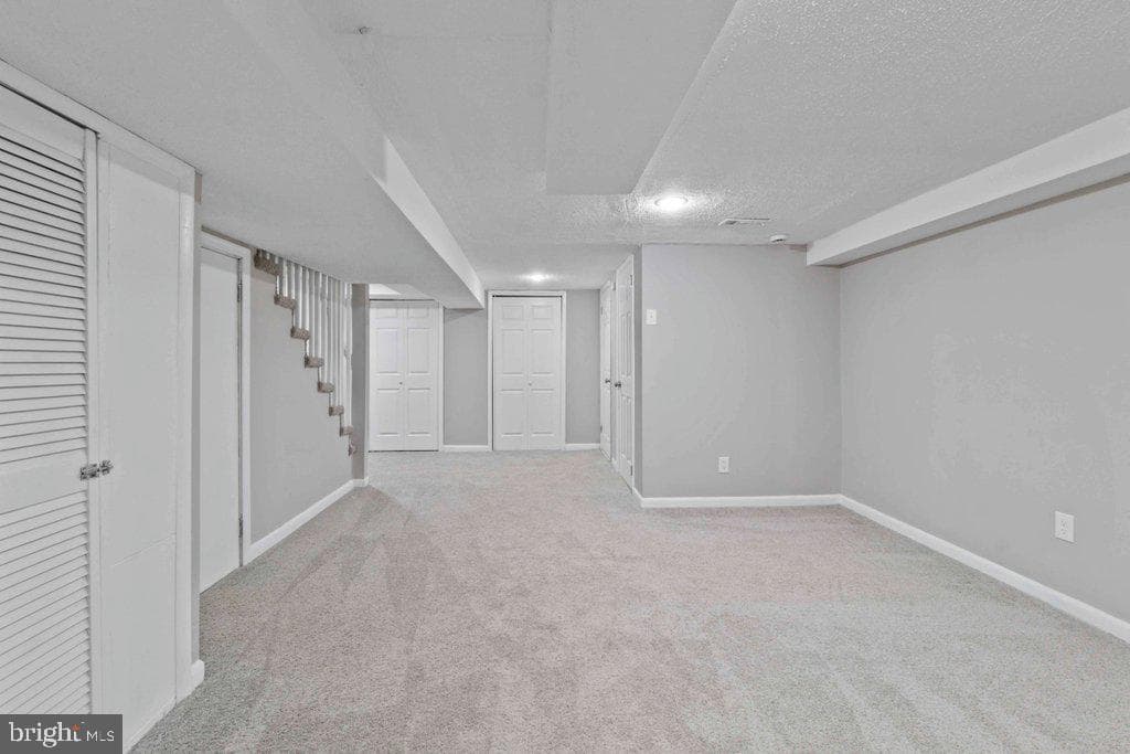 6307 Fairdel Avenue photo 29