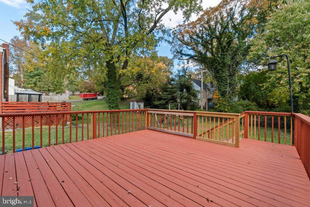 6307 Fairdel Avenue photo 30