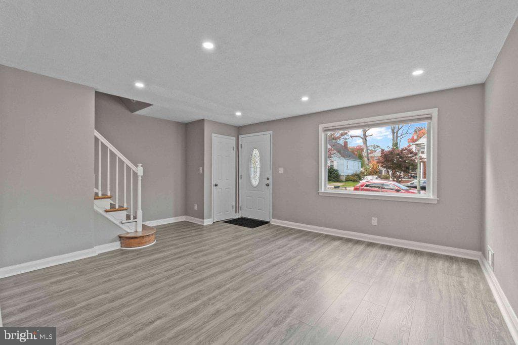 6307 Fairdel Avenue photo 5