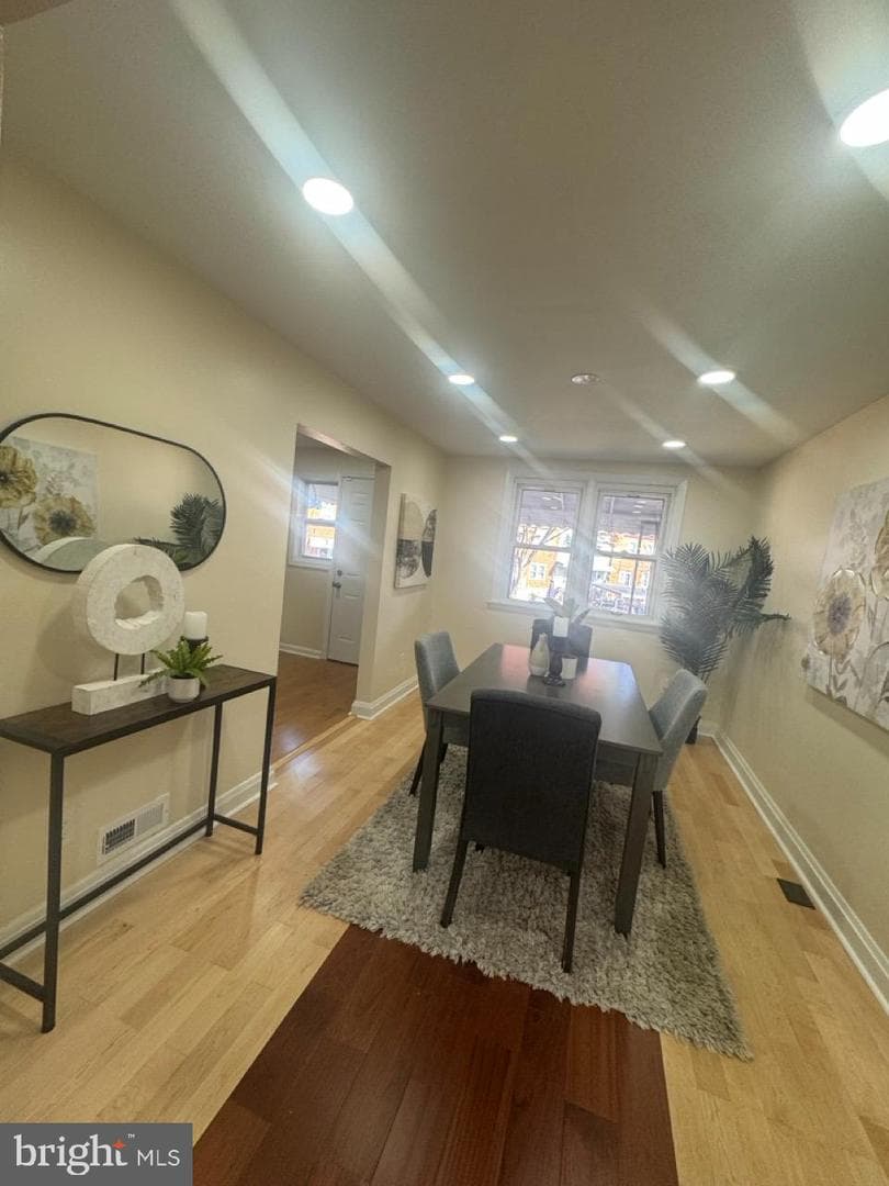 1231 Kevin Road photo 8