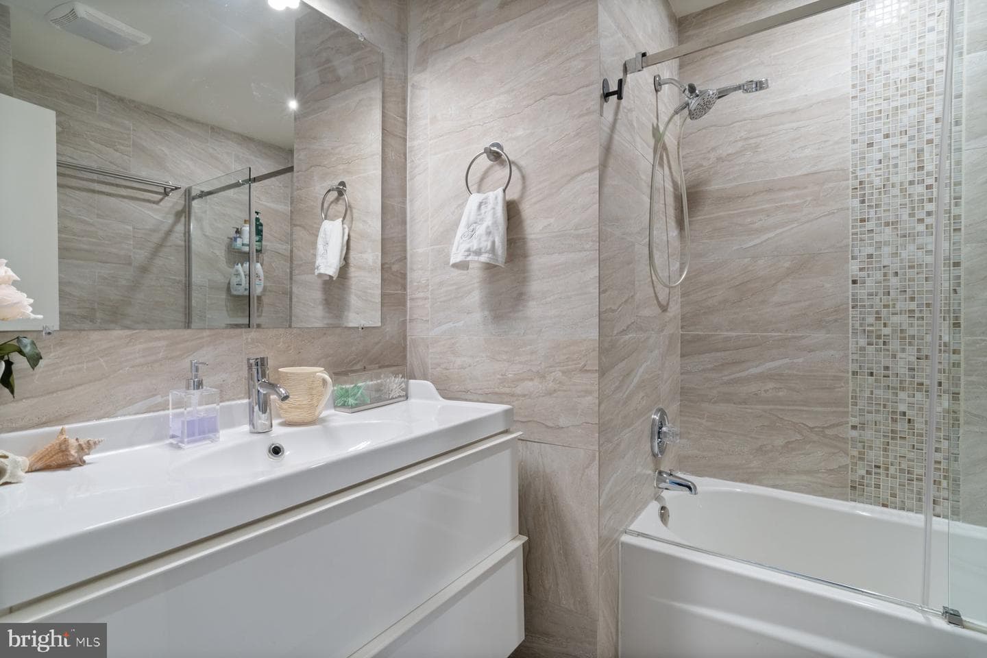 7240 Park Heights Avenue #209 photo 16