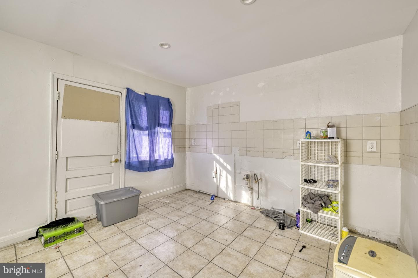 466 Hornel Street photo 4