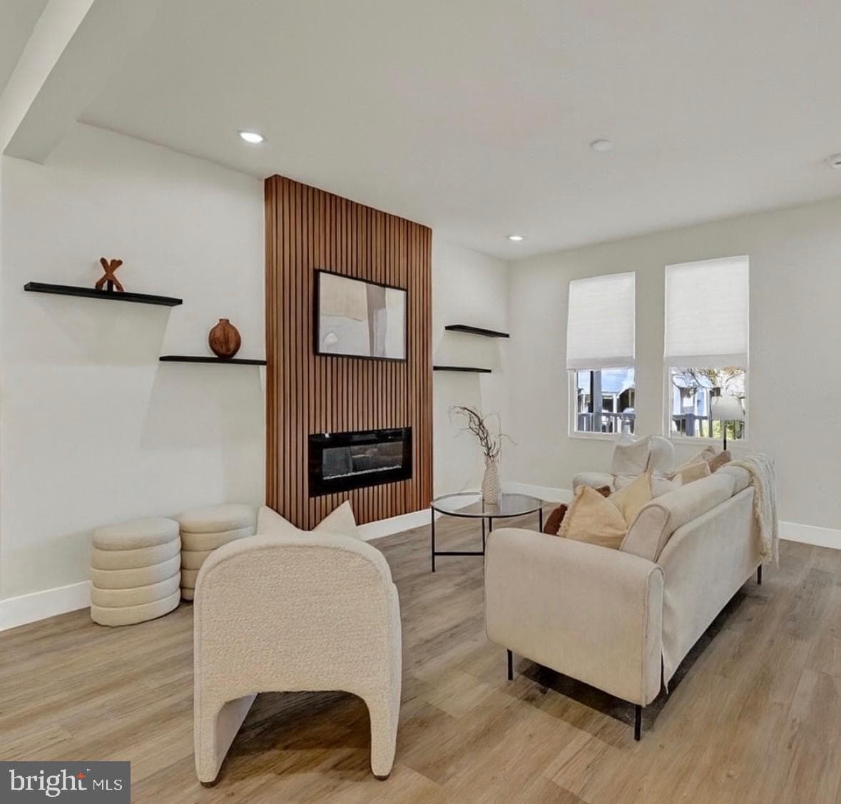 2905 Westfield Avenue photo 4