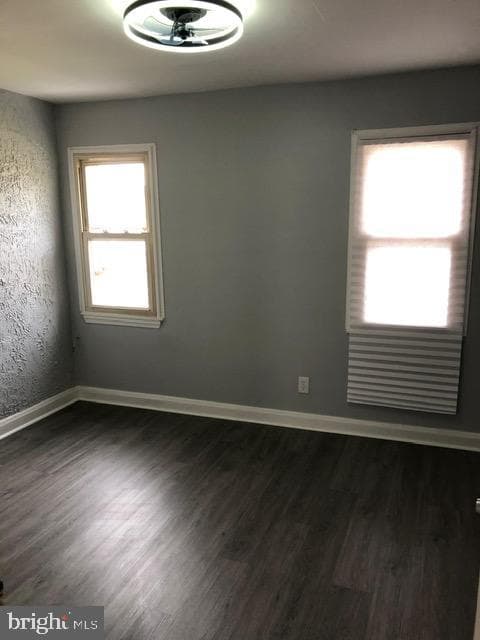 2802 Windsor Avenue photo 24