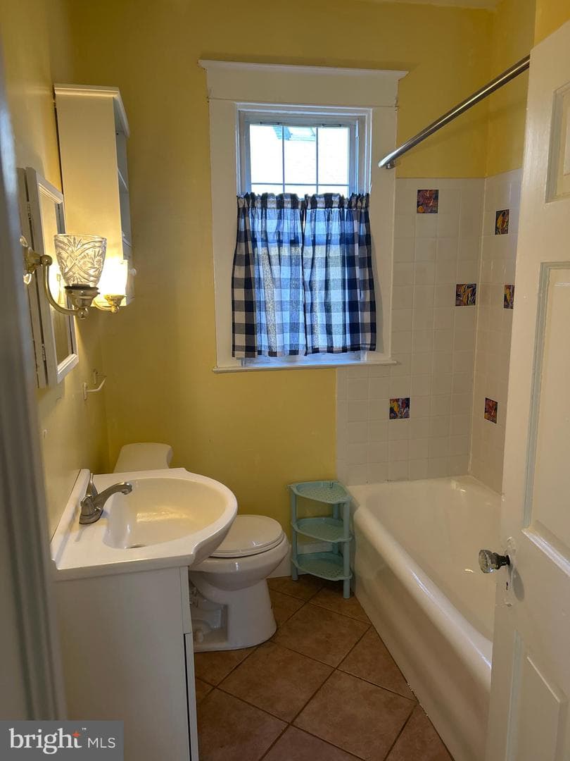 3400 Glenmore Avenue photo 20