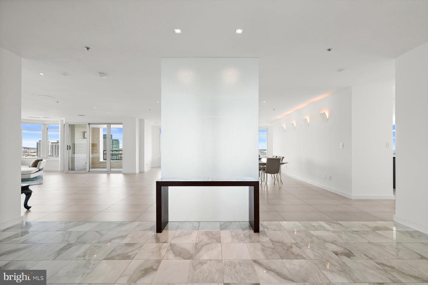100 Harborview Drive #1901, Baltimore