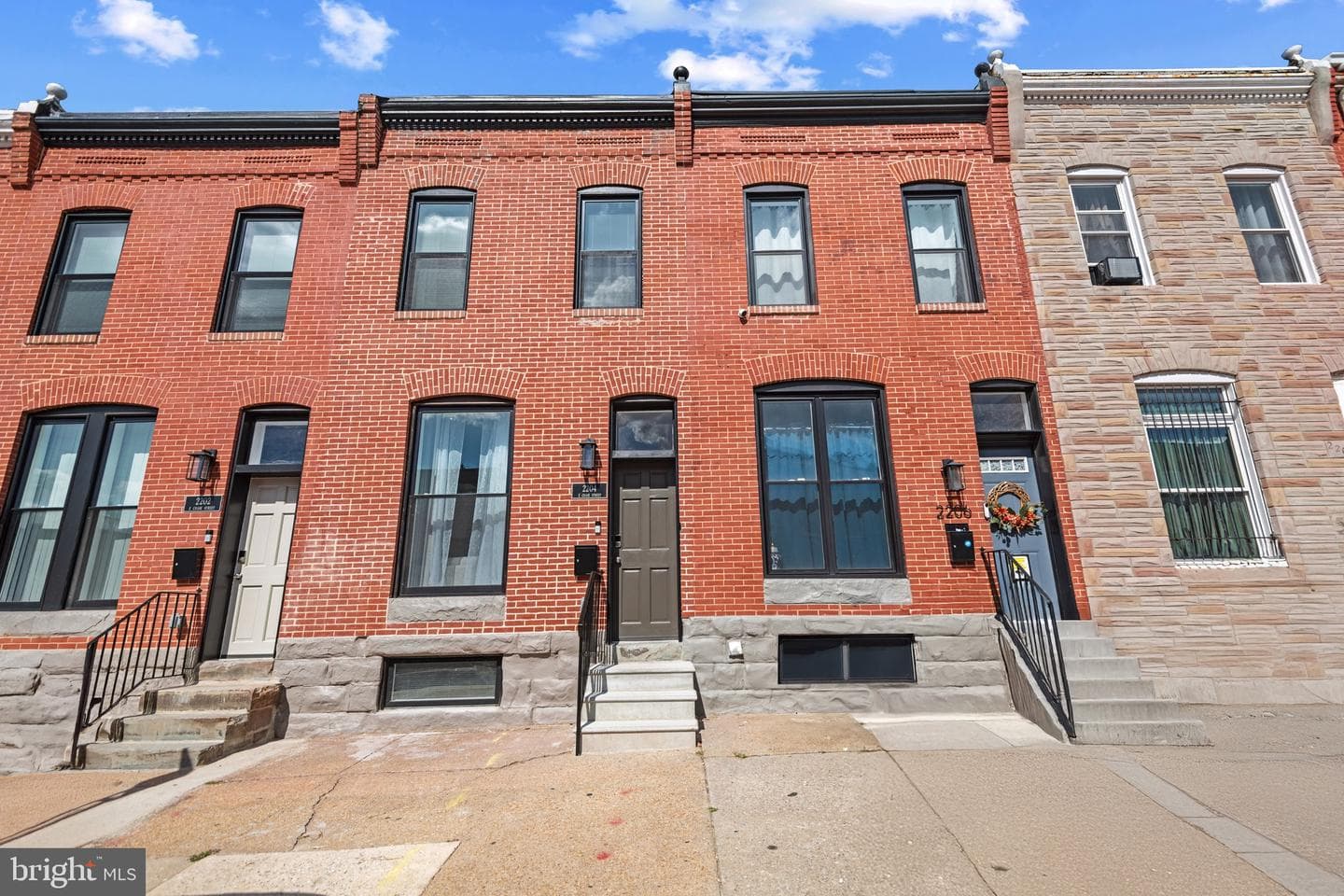 2204 E Chase Street photo 2