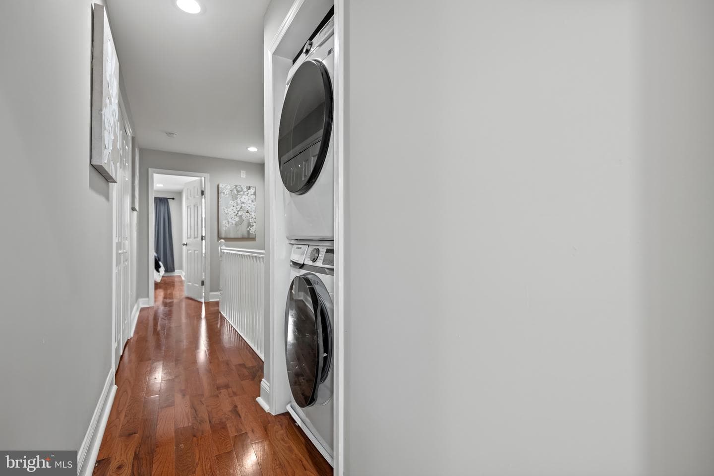 2204 E Chase Street photo 24