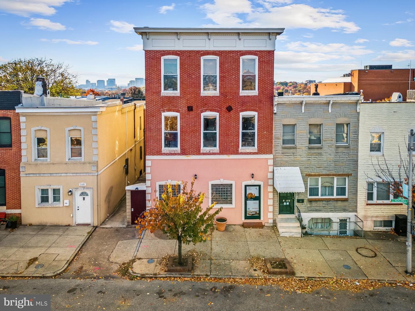 244 S Highland Avenue photo 36