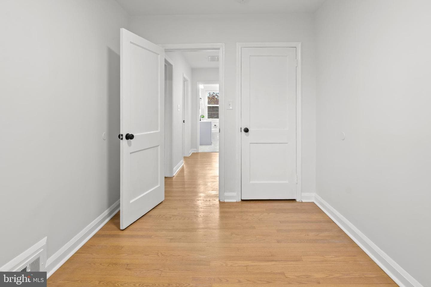 1212 Cedarcroft Road photo 29