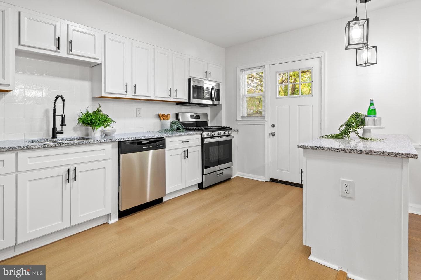 1212 Cedarcroft Road photo 8