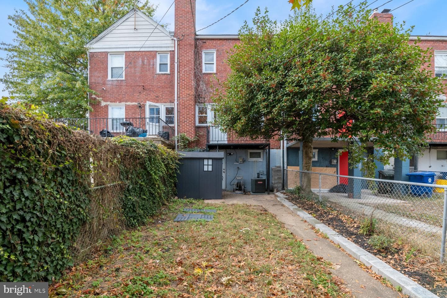 3588 Dudley Avenue photo 21
