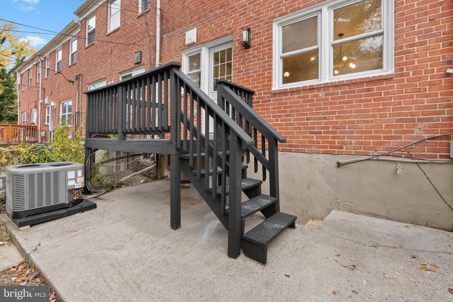 1107 E Northern Parkway photo 33