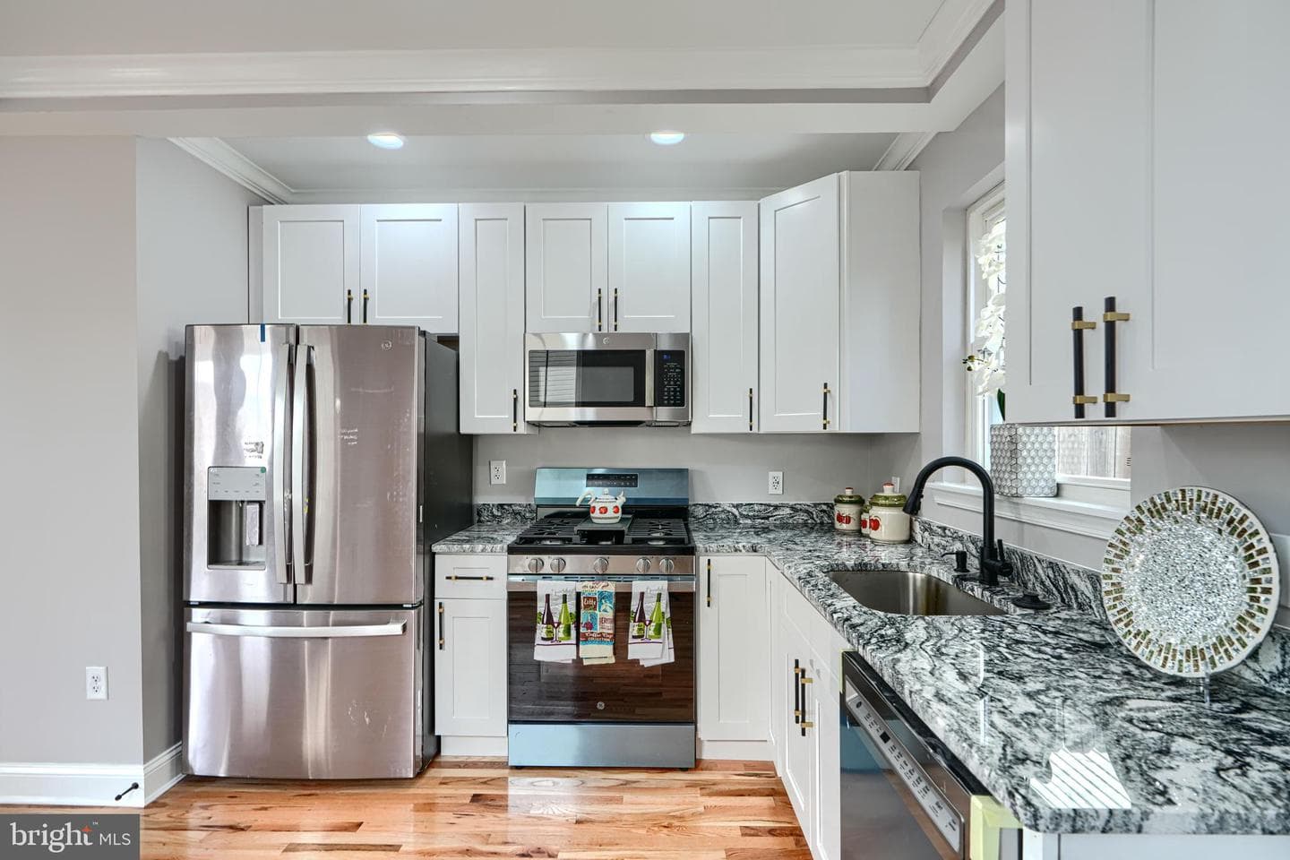 3613 4th Street photo 10