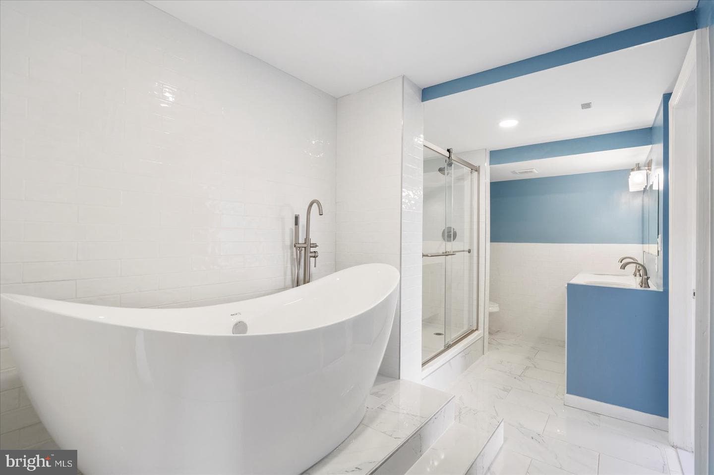 7111 Park Heights Avenue #305 photo 17