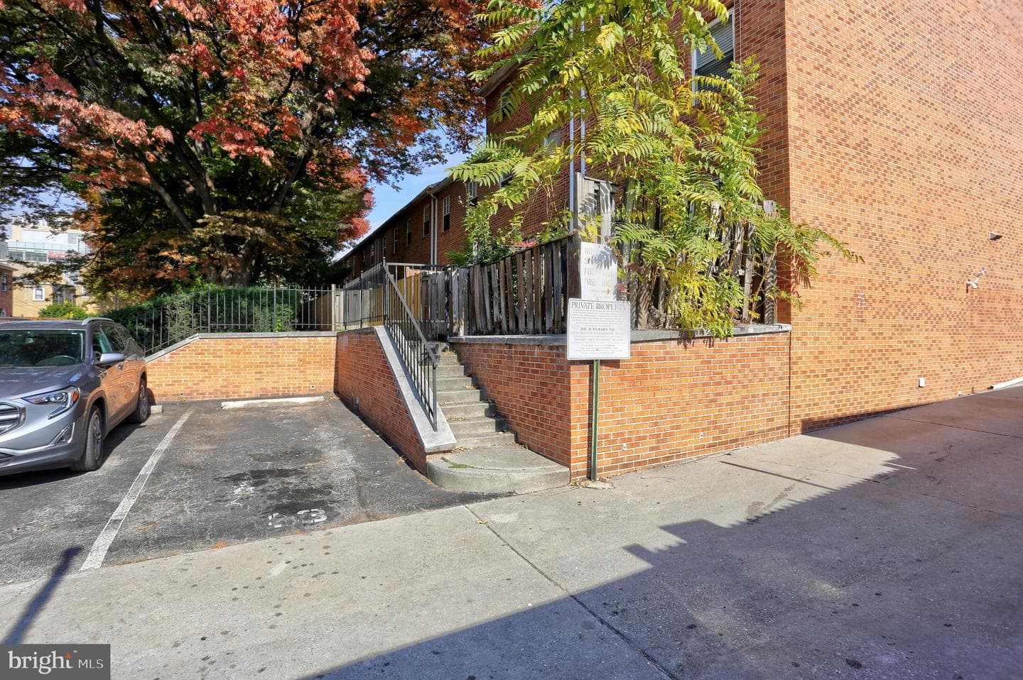 410 N Washington Street photo 20