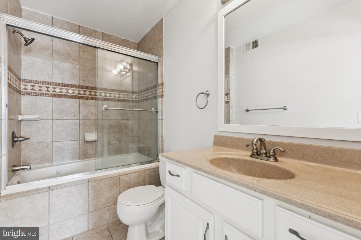 3322 Fleet Street photo 19