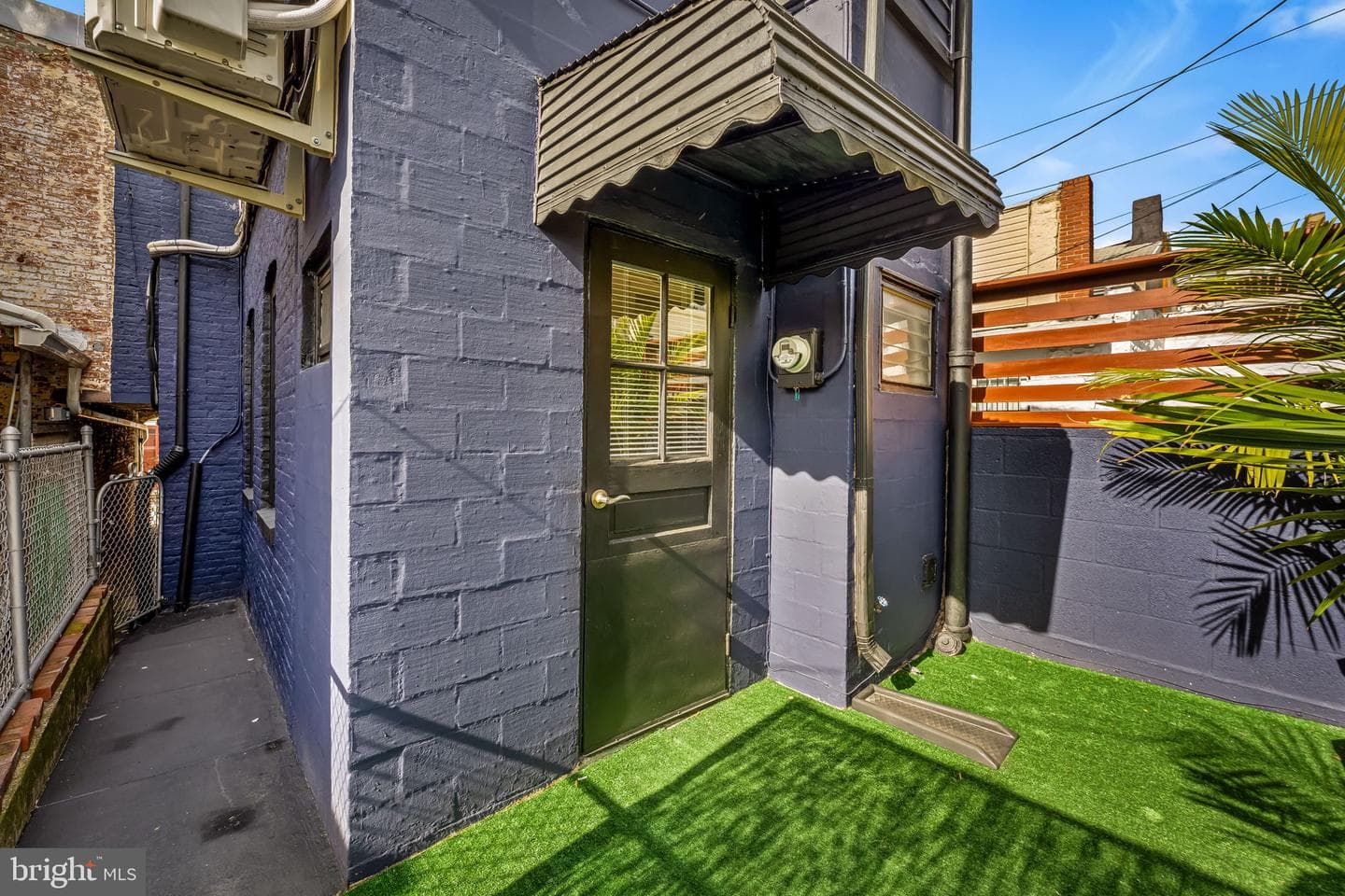 417 S Madeira Street photo 32