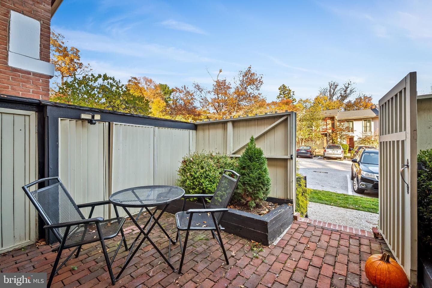 42 Bouton Green Court photo 4