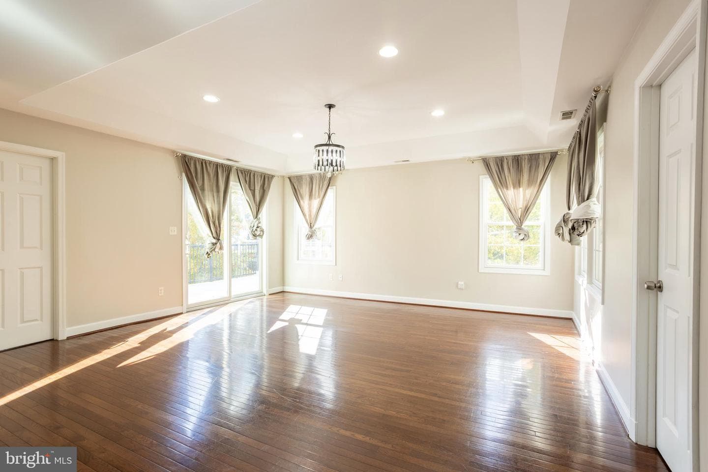 3306 Labyrinth Road photo 34