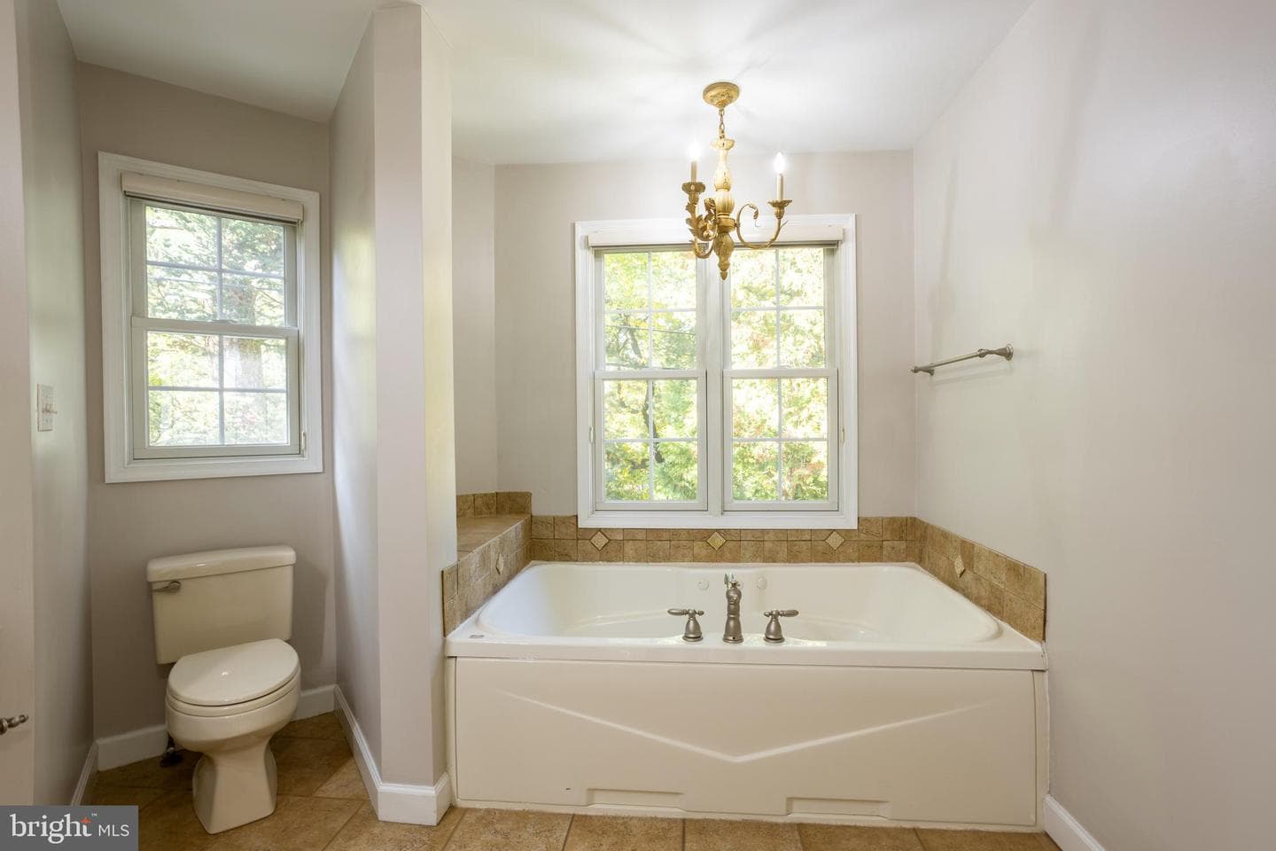 3306 Labyrinth Road photo 38