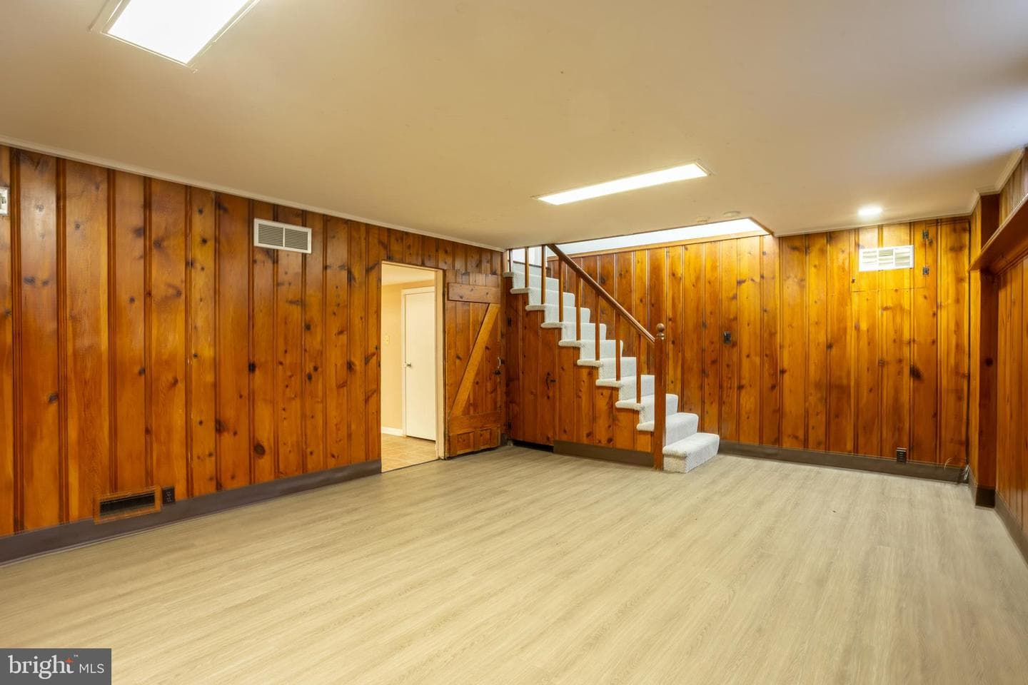 3306 Labyrinth Road photo 53
